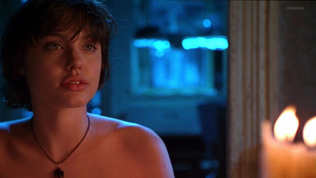 Angelina Jolie
