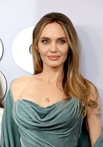 Angelina Jolie