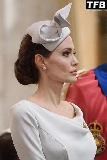 Angelina Jolie
