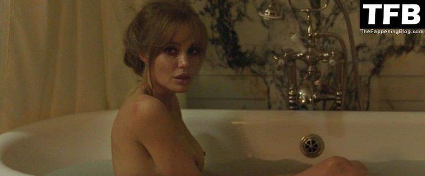 Angelina Jolie