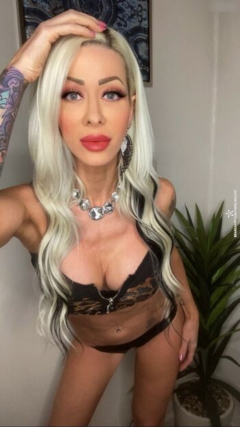 Angelina Love