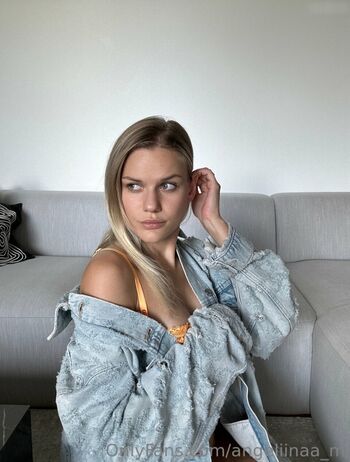 Angelina Mayer