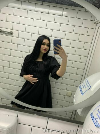 angelyaa