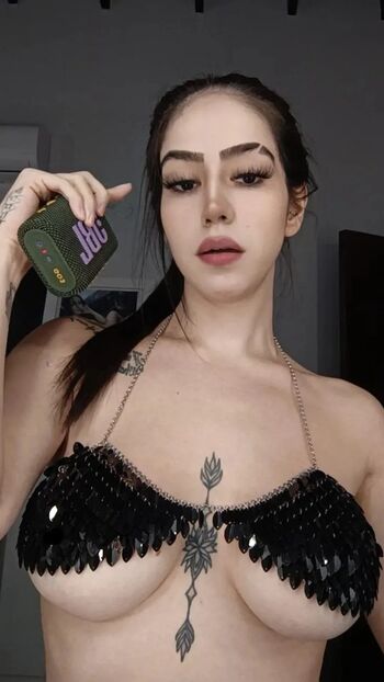 Angie Diaz