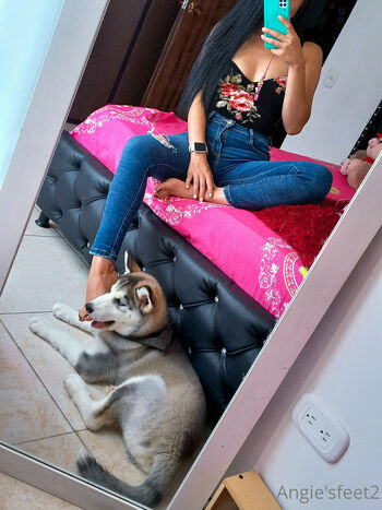 angieefeet