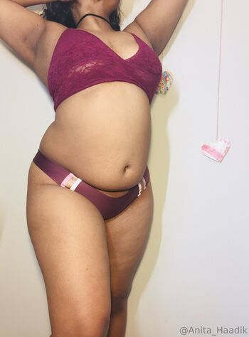 anita_haadik