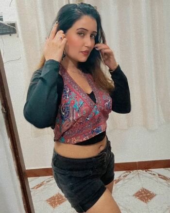 Aniza Hazel