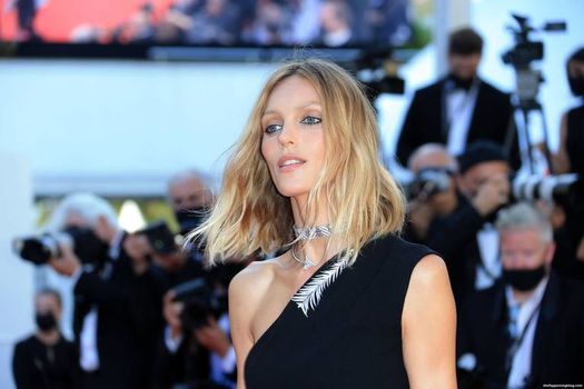 Anja Rubik