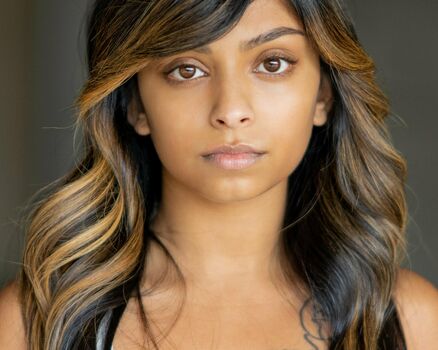 Anjini Taneja Azhar
