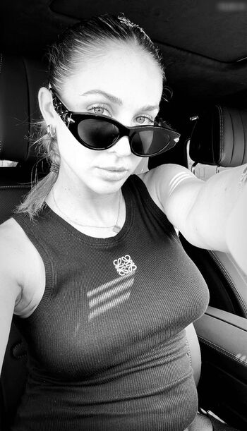 Ann-Kathrin Götze