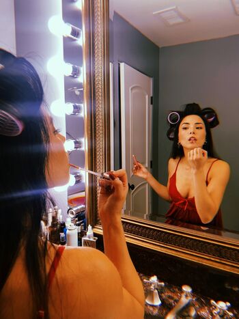 Anna Akana