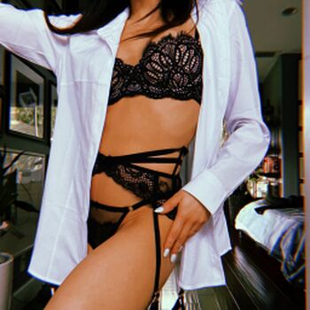 Anna Akana