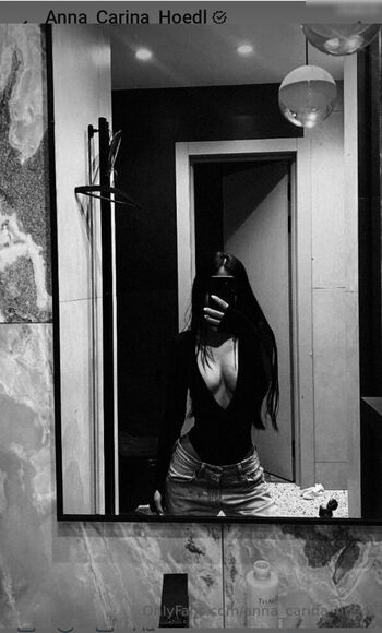 Anna_carina_hoedl