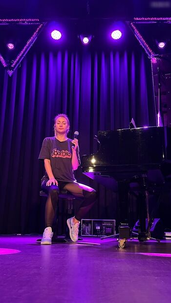 Anna-Carina Woitschack
