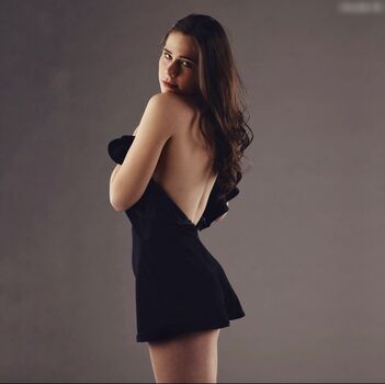 Anna Corinna Samek