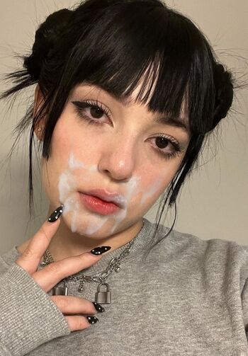 Anna Dreamy ASMR