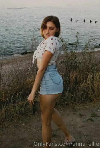 anna_ellie