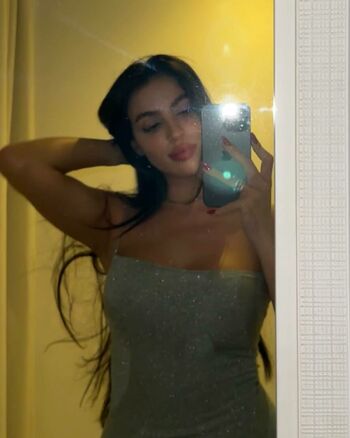 Anna Estrella