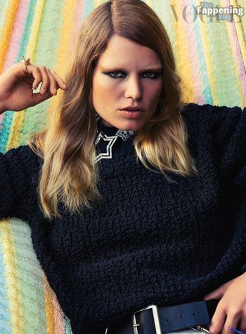 Anna Ewers