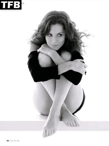 Anna Friel