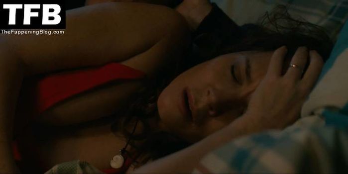 Anna Friel