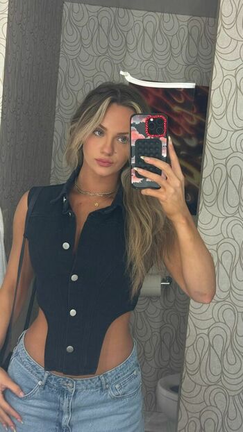 Anna Jay