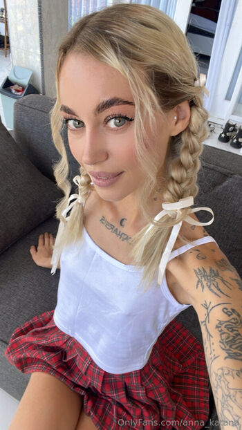 anna_katana
