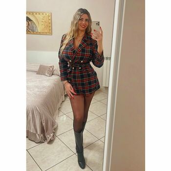 Anna Riano