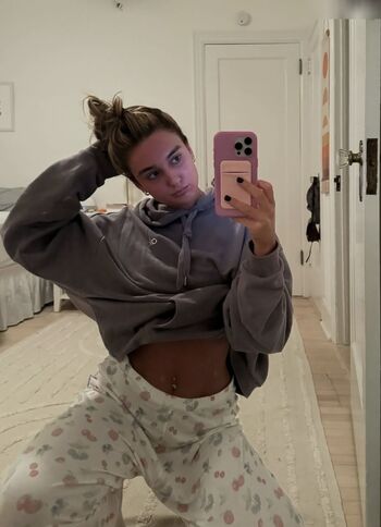 Annabelle Gesson