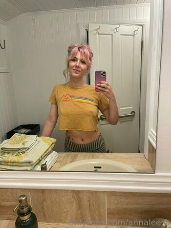 annalee_b