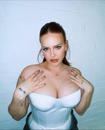Anne-Marie
