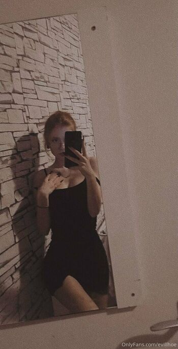 annefoxxx