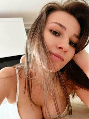 annie_aa