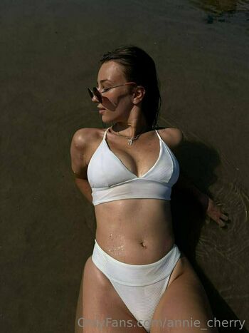 annie_cherry