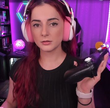 AnnieFuchsia