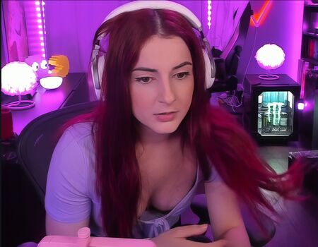 AnnieFuchsia