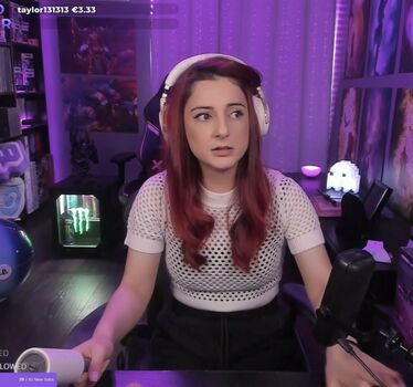 AnnieFuchsia