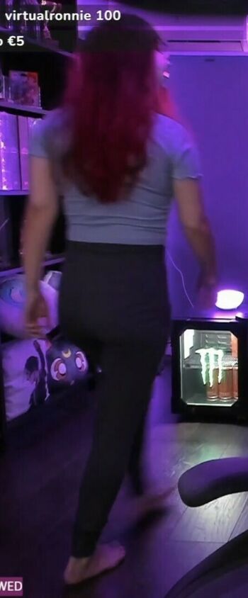 AnnieFuchsia