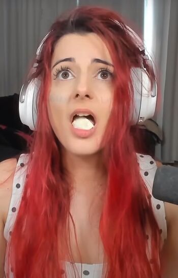 AnnieFuchsia