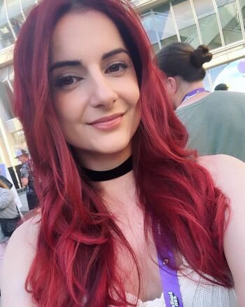 AnnieFuchsia
