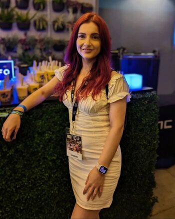 AnnieFuchsia