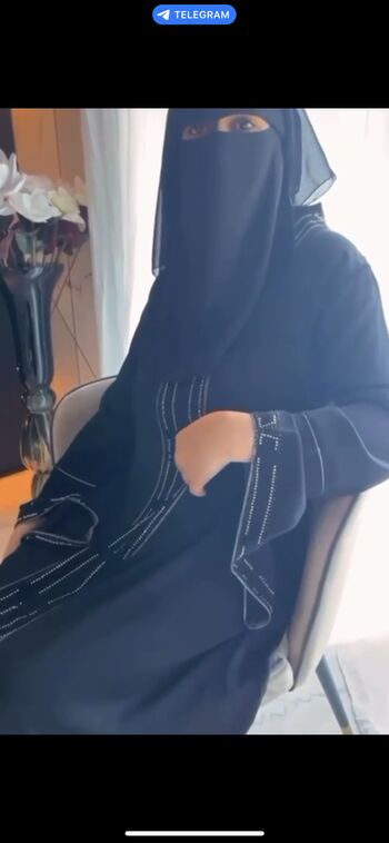 Antonio Suleiman Niqab