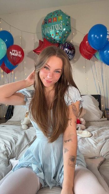 anya_lacey