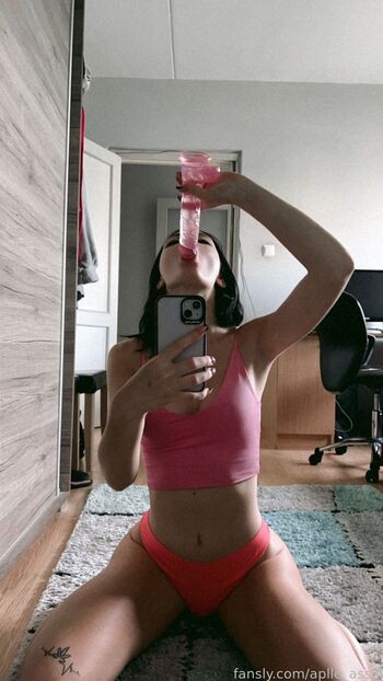 aplle_ass3