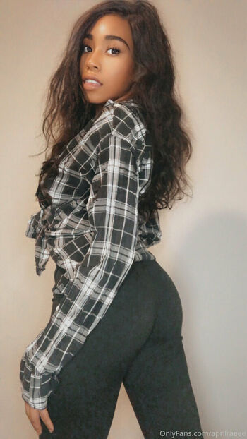 aprilraeee