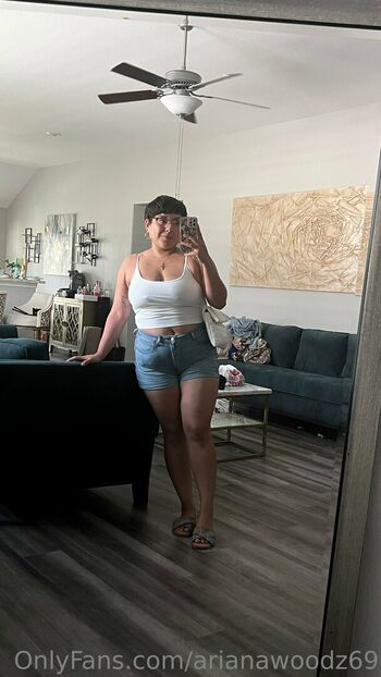 arianawoodz69