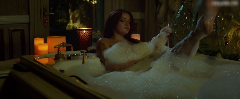 Ariel Winter