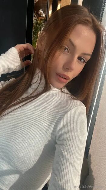 Arina Fox