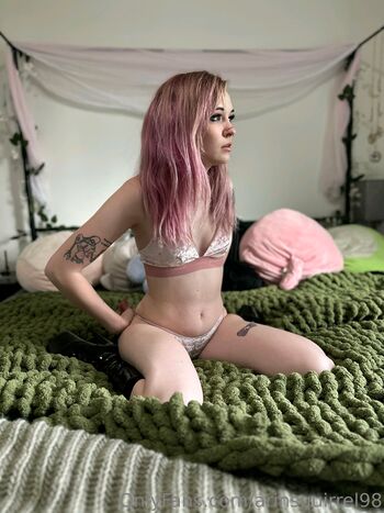 arinsquirrel98