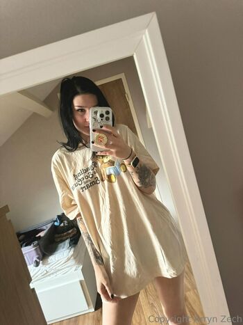 Arryn Zech